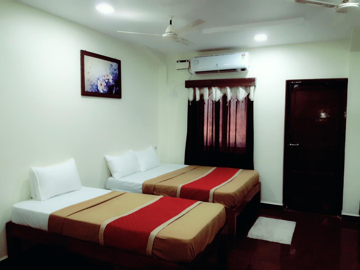 Hotel City Comfort Маргао Экстерьер фото